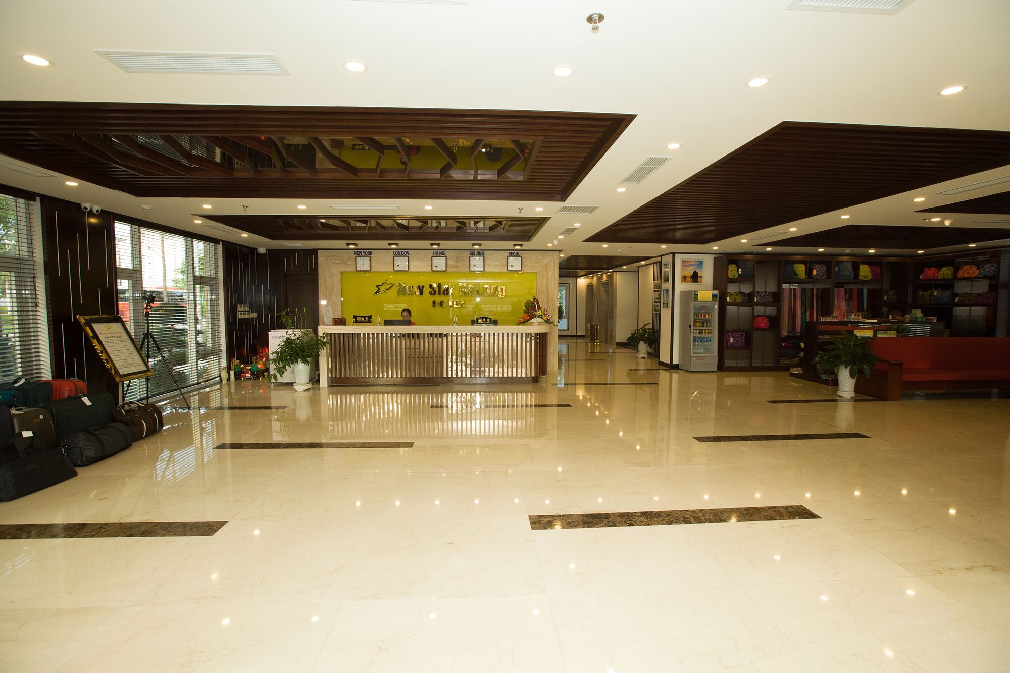 New Star Ha Long Hotel Екстер'єр фото